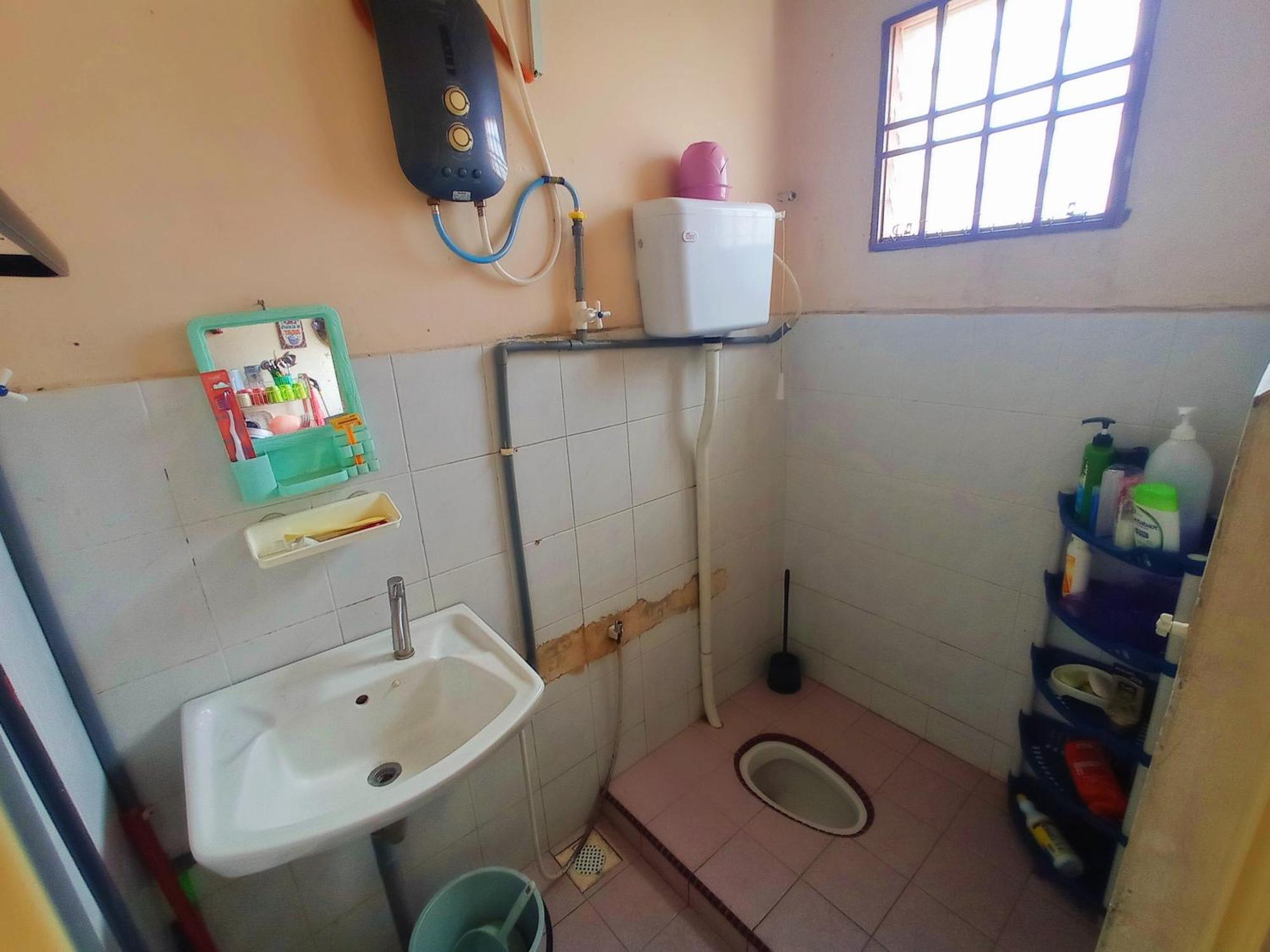 Homestay Melewar Parit Raja Eksteriør billede